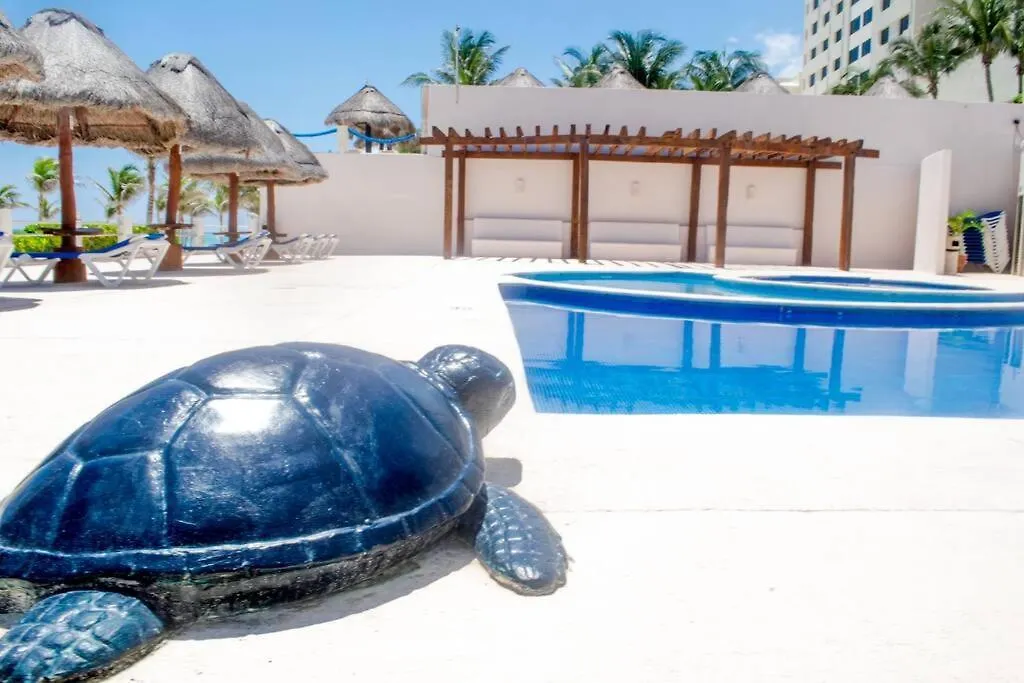 Ocean Front Villa Marlin, Best Location In Hotel Zone #109 Cancun